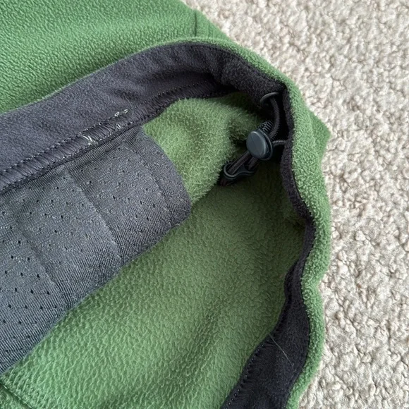Green North Face Fill Zip Fleece - Picture 5 of 6